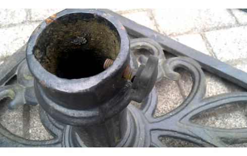 SCHIRMSTÄNDER GUSSEISEN SCHWARZ