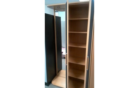 KAST HALKAST BEUK LOOK SPIEGEL 2 DEUREN VERLICHT