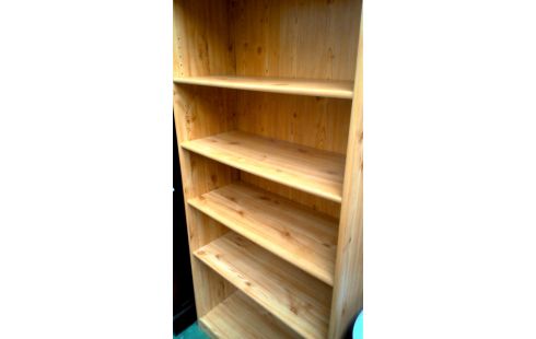 ETAGERE BIBLIOTHEQUE PIN LOOK