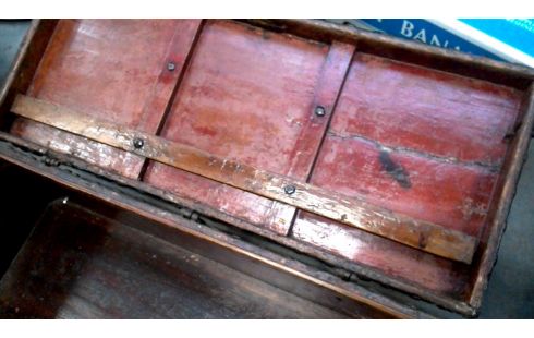 CAJA 1 CHINO ANTIGUO MADERA DE ROSAL HIERRO FORJA