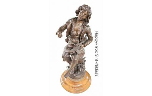 STATUE JUNGE MET, , GEIGE