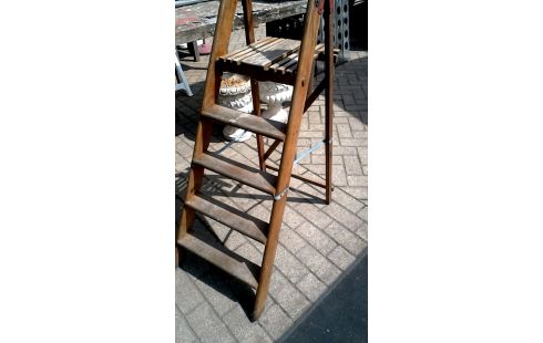 TRITTLEITER 1 ANTIK, , HOLZ