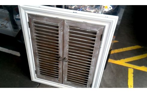 SPIEGEL MET, , FENSTERLADEN WEISS BLEIWEISS