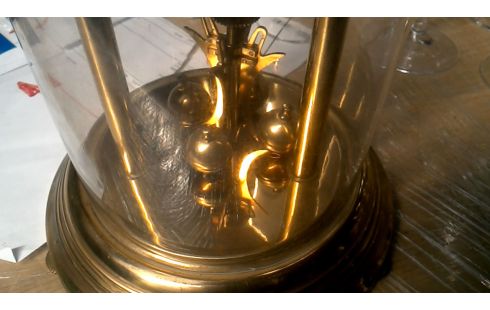 KLOK STOLP TE RESTAUREREN