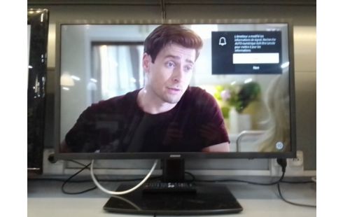 TELEVISEUR CONNECTÉ SAMSUNG 80 CM