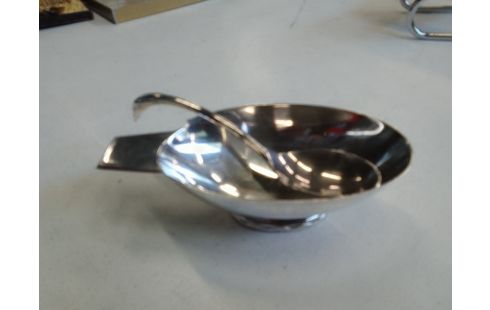 SAUCIERE CHRISTOFLE GALLIA METAL ARGENTE + CUILLERE CYGNE