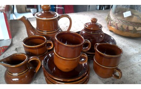 JUEGO DE CAFÉ AÑADA PARDO