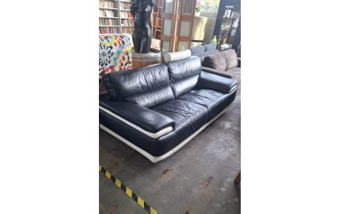 CANAPE NOIR ET BLANC CHATEAU D'AX