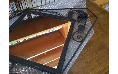 MIROIR FER AVEC FLEURS