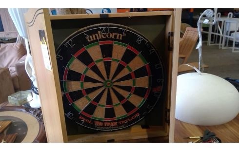 CIBLE FLECHETTES  + ACCES