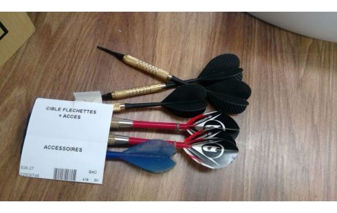 CIBLE FLECHETTES  + ACCES