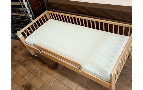 LIT ENFANT AVEC MATELAS