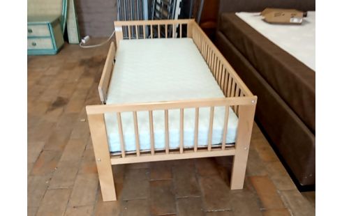 LIT ENFANT AVEC MATELAS