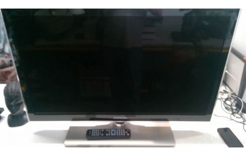 SAMSUNG LED SMART TV UE37C6000