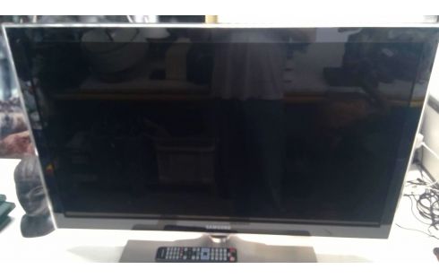SAMSUNG LED SMART TV UE37C6000