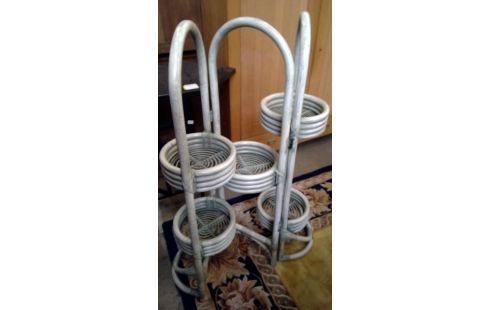 PFLANZENSTÄNDER RATTAN