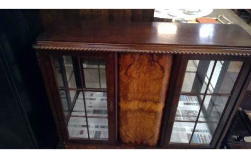 ETALAGEKAST WORTELFINEER QUEEN ANN