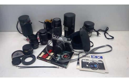 FOTOTOESTEL ASAHI PENTAX KX MET 4 LENZEN