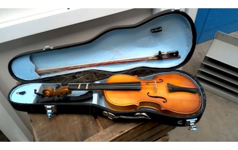 VIOLON CHINOIS