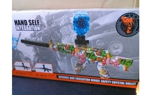 JOUET ARME A BILLES D'EAU