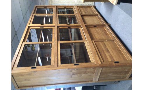 VITRINE EN TECK 2 CORPS 12 PORTES