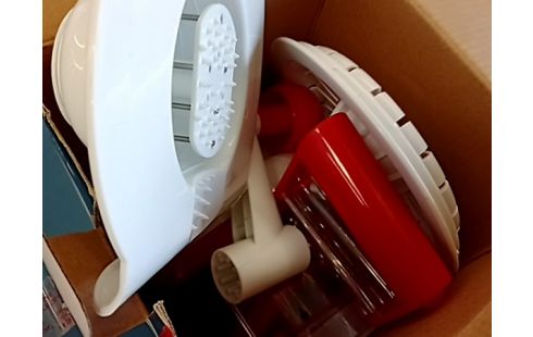 PRESSE AGRUMES ROBOT CUISINE MANUEL MULTIFONCTION (DONT PRESSE-AGRUMES)