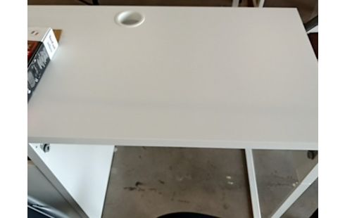 IKEA BUREAU ÉTUDIANT BLANC