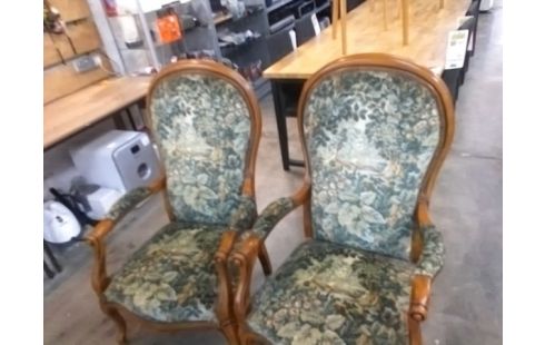 FAUTEUIL TYPE VOLTAIRE