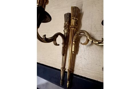 APPLIQUE MURALE LA PAIRE