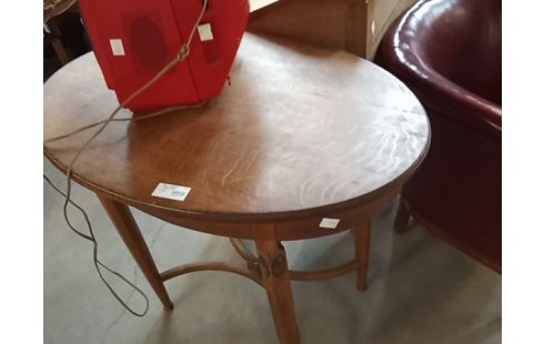 TABLE D'APPOINT OVALE