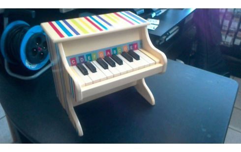 PIANO NIÑO