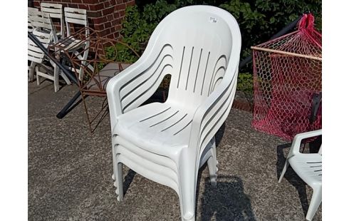CHAISE DE JARDIN EMPILABLE BLANC ALLIBERT LOT 4