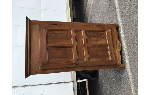 HOMME DEBOUT CHENE 1 PORTE