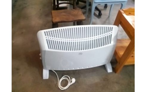 RADIATEUR 1800 WATTS