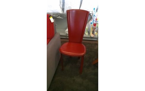 CHAISE CUIR ROUGE ROCHE BOBOIS LOT 6