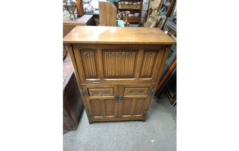 MEUBLE BAR CHENE