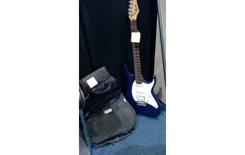 GUITARE ELECTRIQUE CORT G210 + HOUSSE
