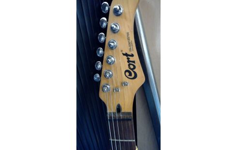 GUITARE ELECTRIQUE CORT G210 + HOUSSE