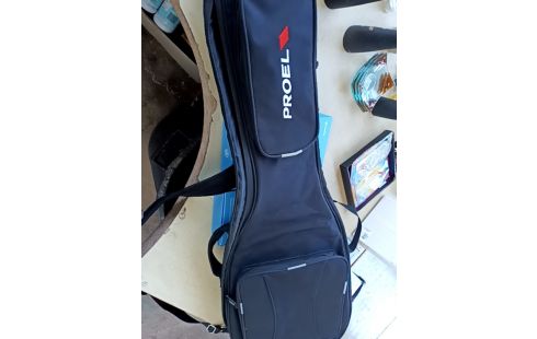 GUITARE ELECTRIQUE IMPERATOR LAG +HOUSSE ET AMPLI