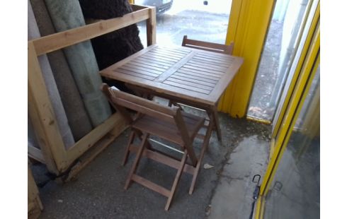 SALON DE JARDIN BOIS EXOTIQUE