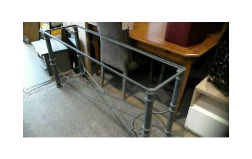 CONSOLA. HIERRO FORJA