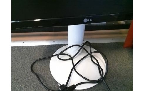 ECRAN LG 51CM / 1680X1050 / 60HZ / 2MS / VGA