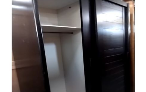 ARMOIRE 2 PORTES COULISSANTES NOIRE