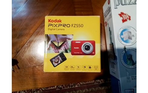 APPAREIL PHOTO KODAK ROUGE