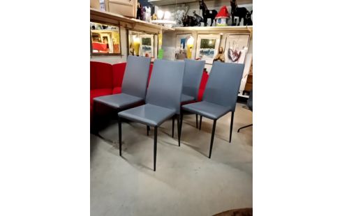 LOT DE 4 CHAISES DESIGN BEA SILVERTEX