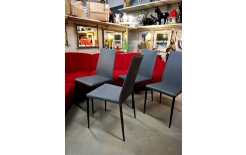 LOT DE 4 CHAISES DESIGN BEA SILVERTEX