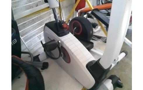 VELO D'APPARTEMENT KETTLER AVEC NOTICE