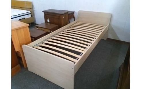 LIT 90X200 AVEC SOMMIER