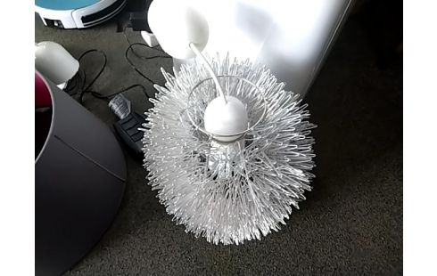 LUSTRE GRIS EFFET PIQUES