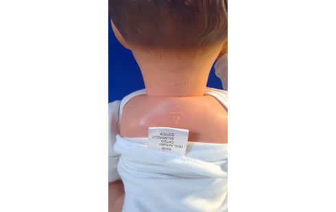 MUÑECA COLECCIONISTA AÑADA